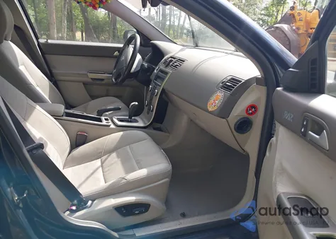 2010 Volvo S40 2.4I from USA, damaged, VIN YV1390MS9A2490226